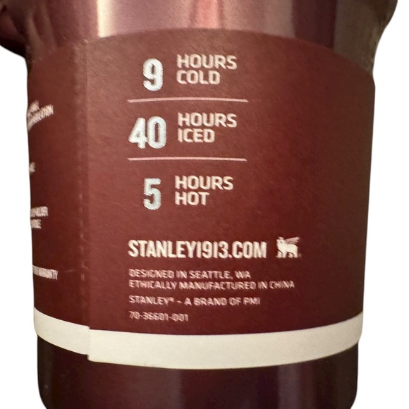 Stanley x elf Quencher H2.0 FlowState Tumbler size 30 oz in Jam Session - Picture 6 of 7